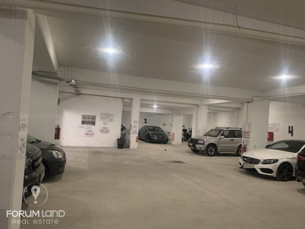 Forumland Real Estate, Υπόγειο Πάρκινγκ