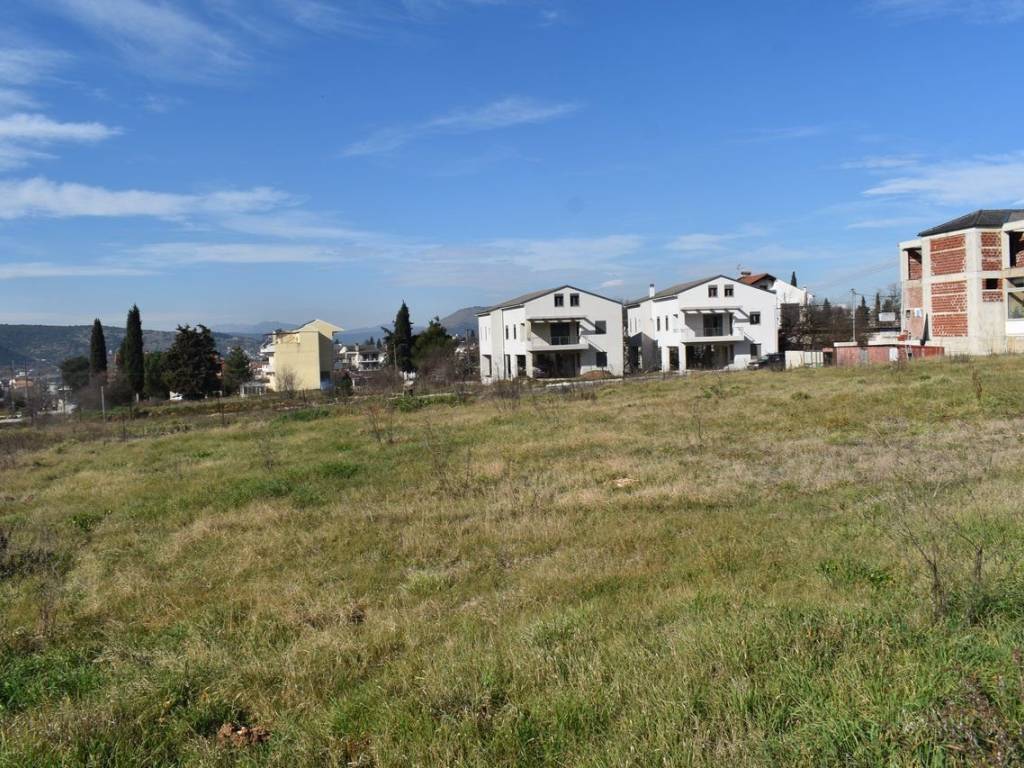 ΑΠΟΨΗ ΟΙΚΟΠΕΔΟΥ