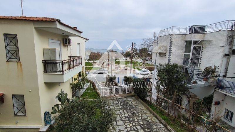 Θέα από μπαλκόνι