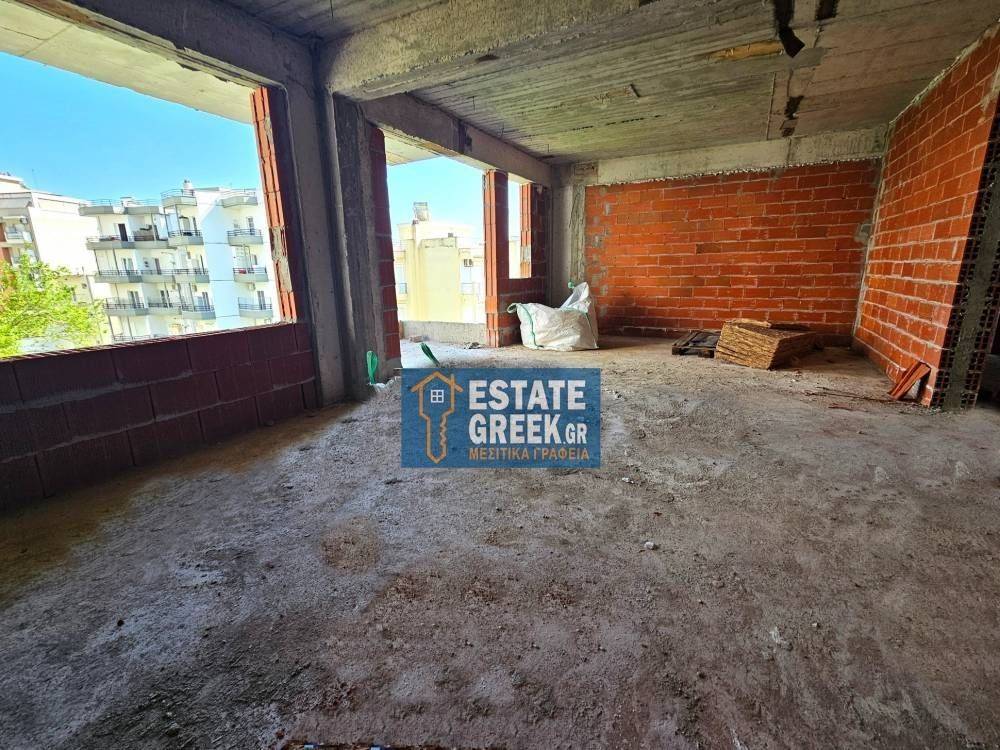 ★ 3ος όροφος ★ ΥΠΟΚΑΤΑΣΚΕΥΗ ★ 2 υπνοδωμάτια ★ Πάρκινγκ σκεπαστό ★ Αντλία θερμότητας ★ 