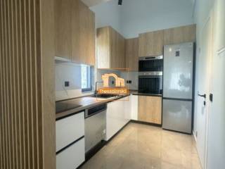 Πευκοχώρι, Μεζονέτα