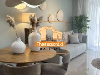 Πευκοχώρι, Μεζονέτα