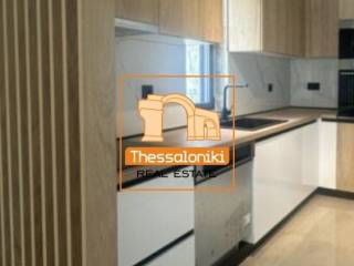 Πευκοχώρι, Μεζονέτα