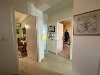 Χολ - Διάδρομος