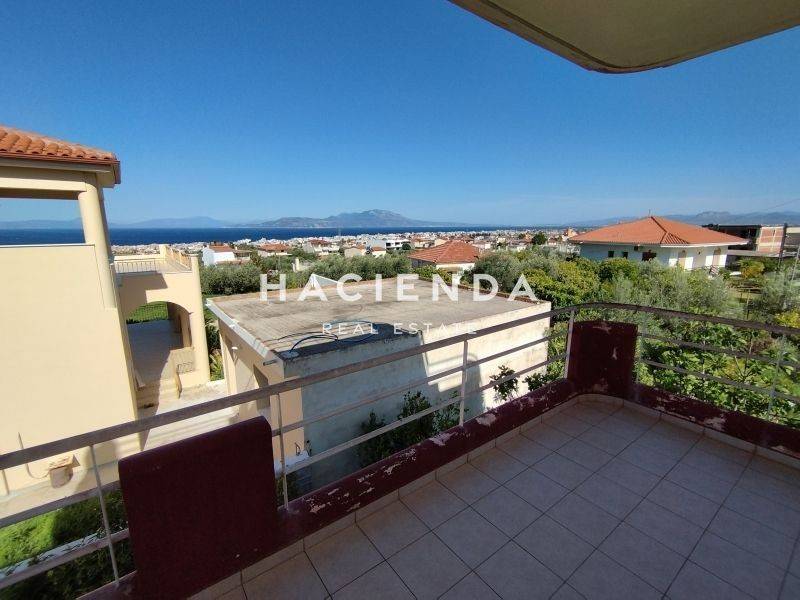 Θέα από μπαλκόνι