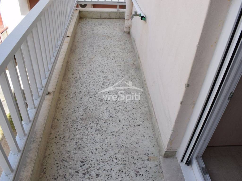 ΜΠΑΛΚΟΝΙ ΚΟΥΖΙΝΑΣ