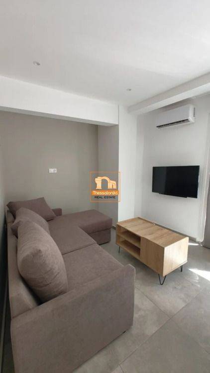 One Salonica, Γκαρσονιέρα, 45 τ.μ.