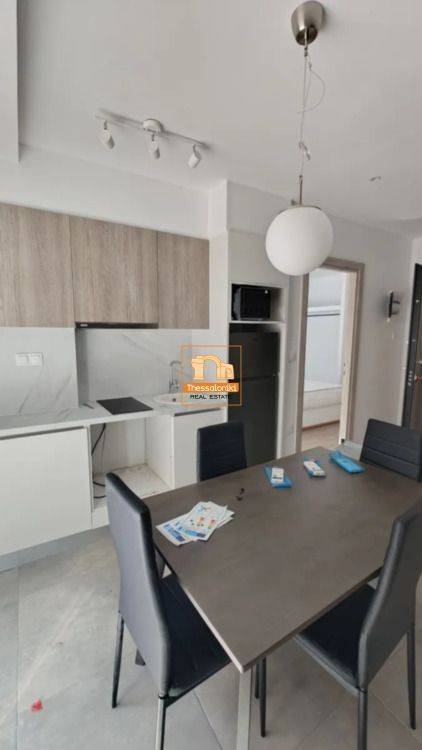 One Salonica, Γκαρσονιέρα, 45 τ.μ.