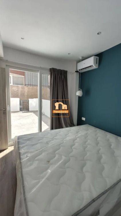 One Salonica, Γκαρσονιέρα, 45 τ.μ.