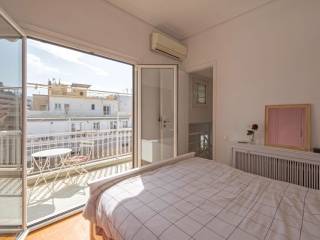 bedroom with terrace