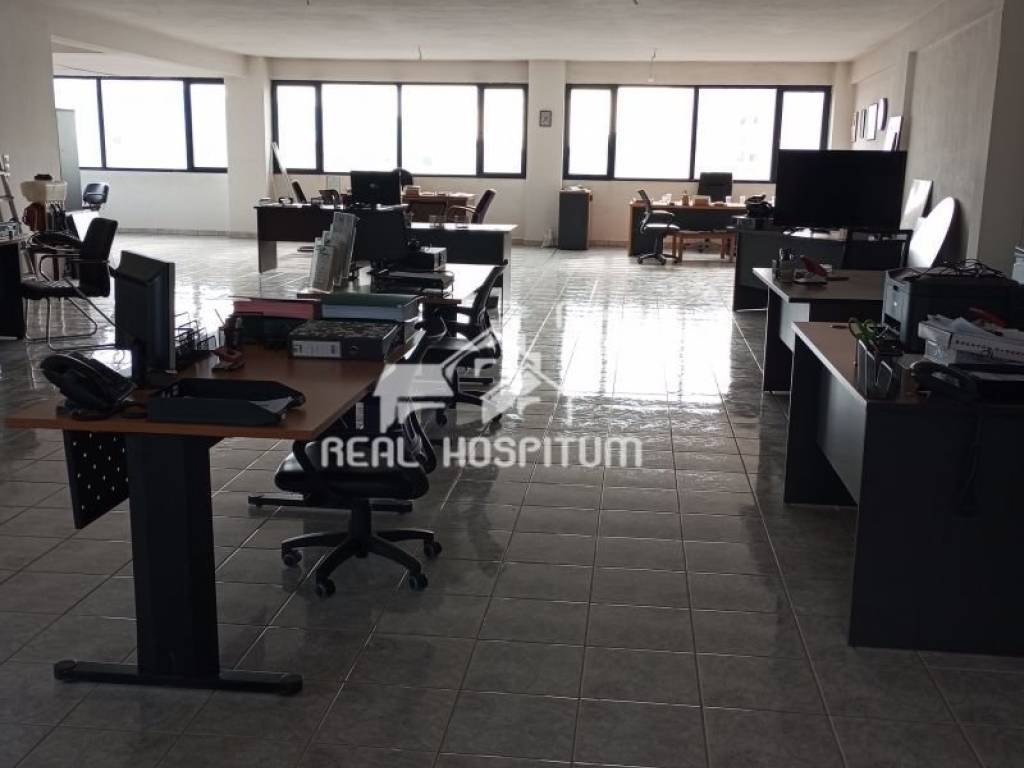 αίθουσα γραφείων