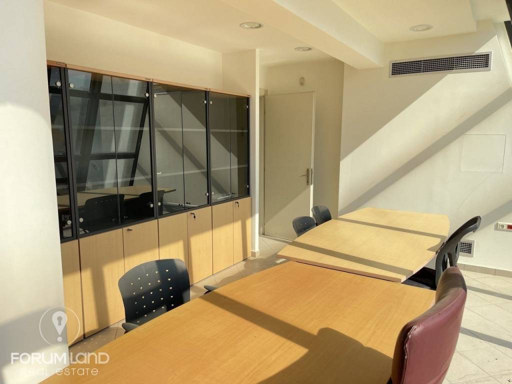 Forumland Real Estate, Επαγγελματικός γραφειακός χώρος 120τ.μ.