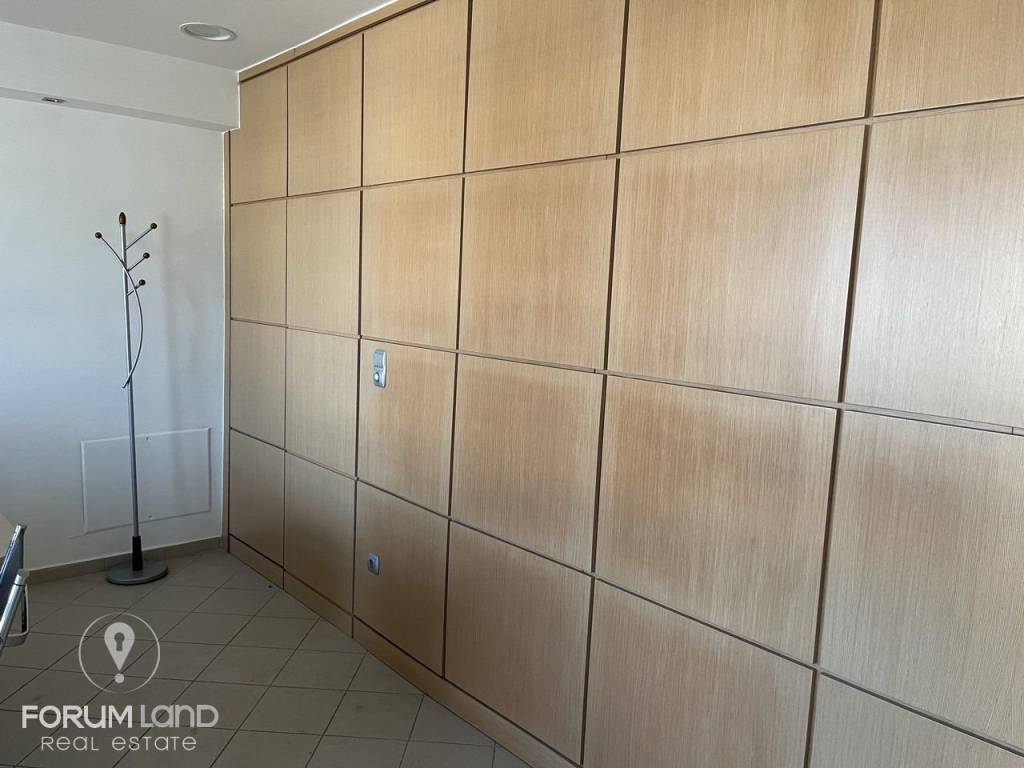 Forumland Real Estate, Επαγγελματικός γραφειακός χώρος 120τ.μ.