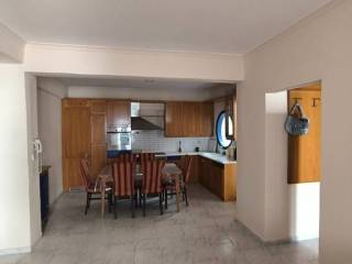 ΣΑΛΟΝΟΚΟΥΖΙΝΑ