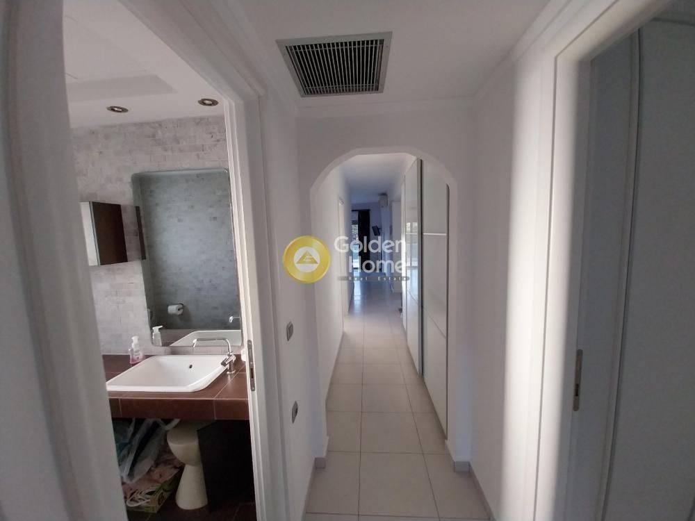 Χολ - Διάδρομος