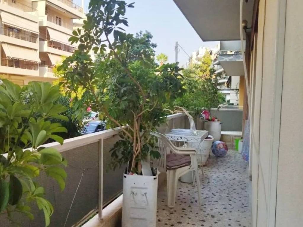 Θέα από μπαλκόνι