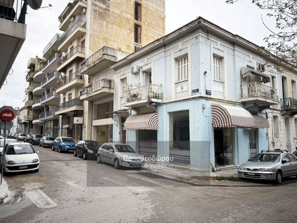 Εσωτερικοι χώροι