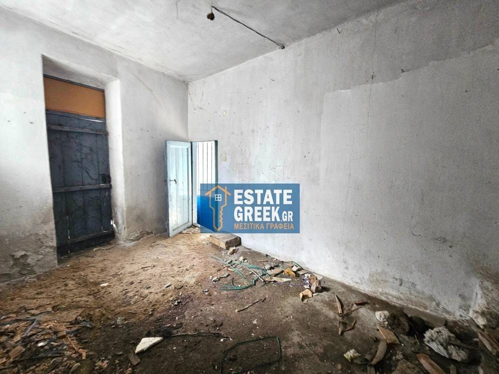 ★ ΑΠΙΣΤΕΥΤΗ ΤΙΜΗ ★ ΑΠΟΚΛΕΙΣΤΙΚΟΤΗΤΑ ★ Με καινούργια σκεπή - λούκια