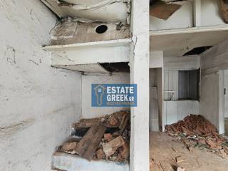 ★ ΑΠΙΣΤΕΥΤΗ ΤΙΜΗ ★ ΑΠΟΚΛΕΙΣΤΙΚΟΤΗΤΑ ★ Με καινούργια σκεπή - λούκια