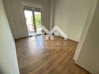 Υπνοδωμάτιο,Β