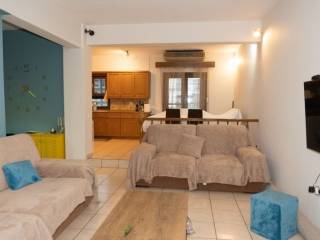 Σαλοκουζίνα