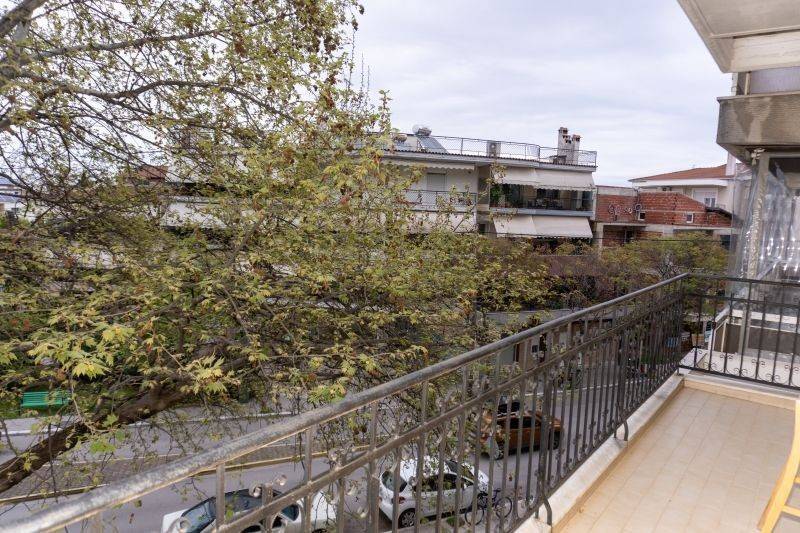 Θέα από μπαλκόνι