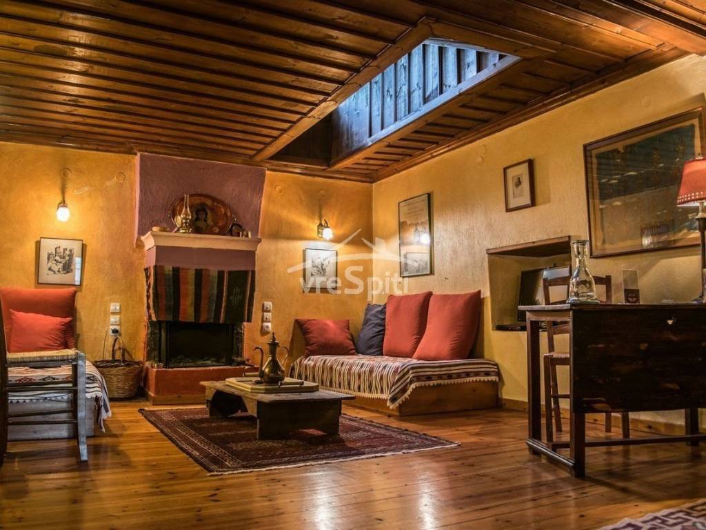 ΕΣΩΤΕΡΙΚΗ ΑΠΟΨΗ ΞΕΝΩΝΑ