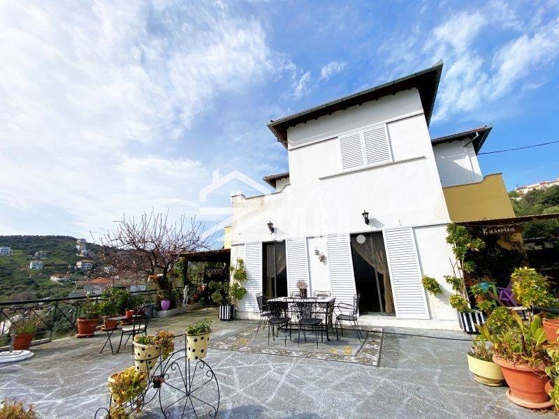 Θέα από μπαλκόνι