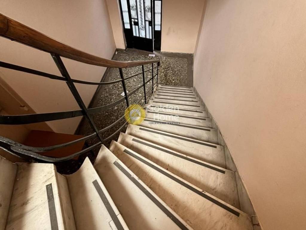 Χολ - Διάδρομος