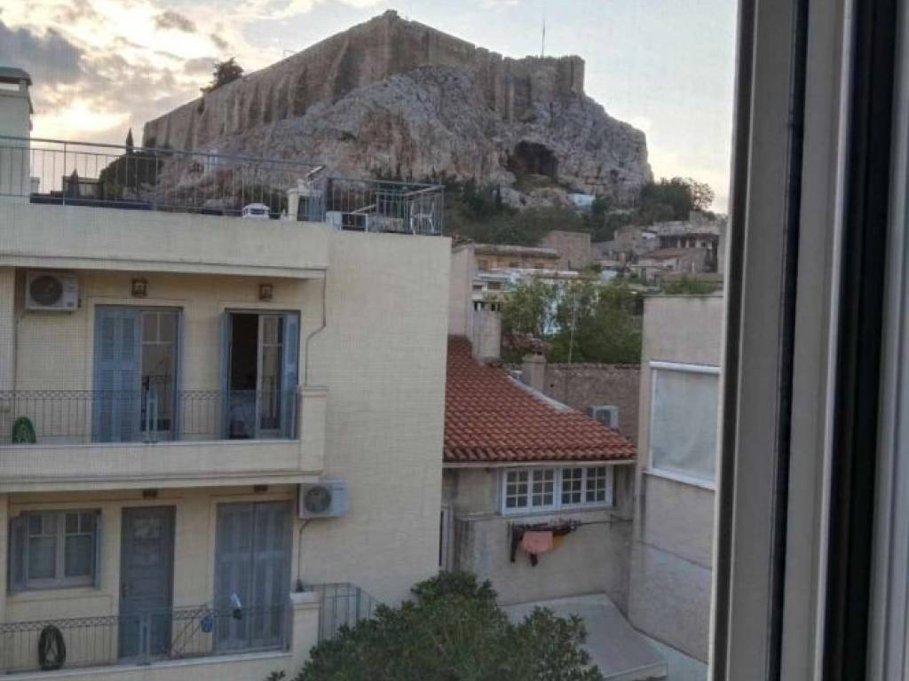 Θέα από μπαλκόνι