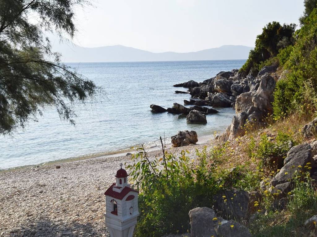 Το μοναδικό παραθαλάσσιο αγροτεμάχιο