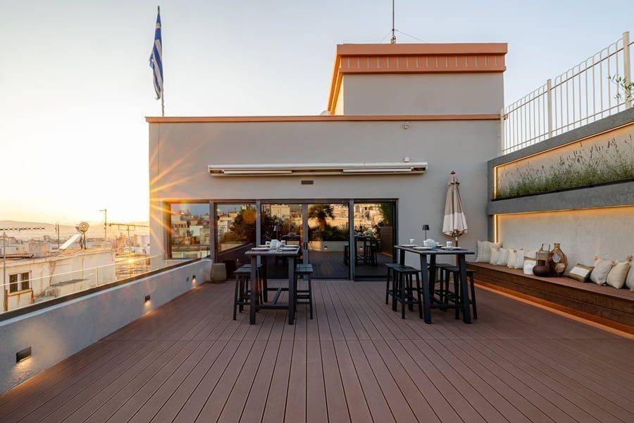 Katastema Proboles sten Amphitheas gia estiase