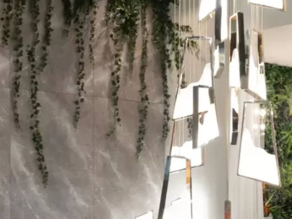 Katastema Proboles sten Amphitheas gia estiase