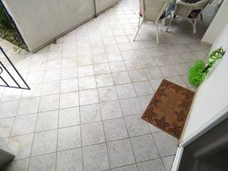 ANYPLACE MESITIKES YPERESIES