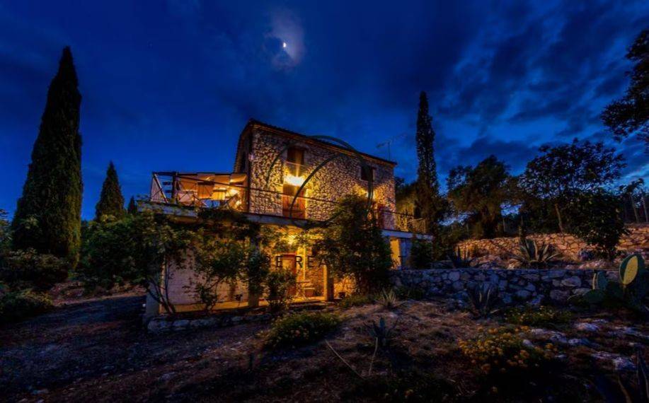 Εσωτερικοι χώροι