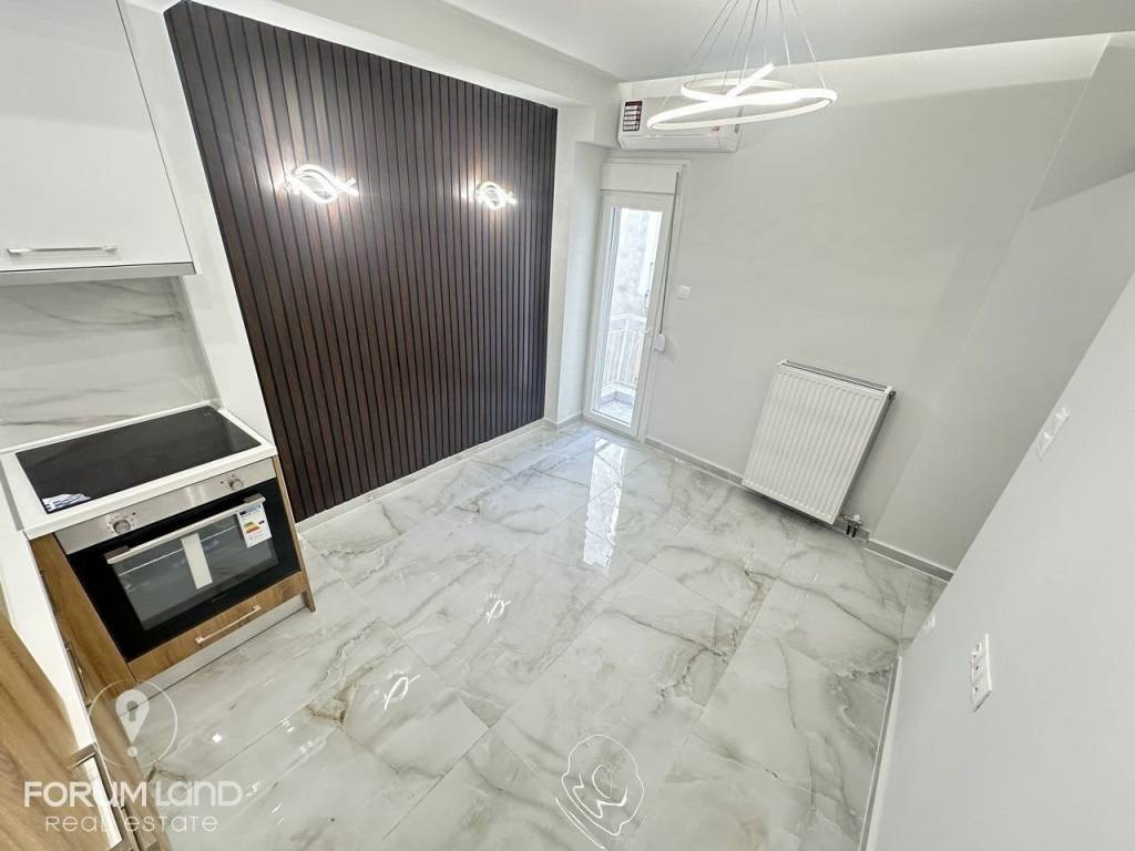 Forumland Real Estate, Σαλοκουζίνα