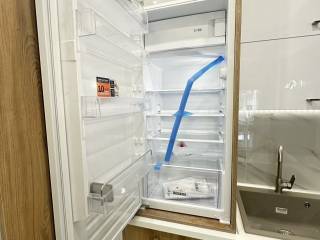 Forumland Real Estate, ψυγείο