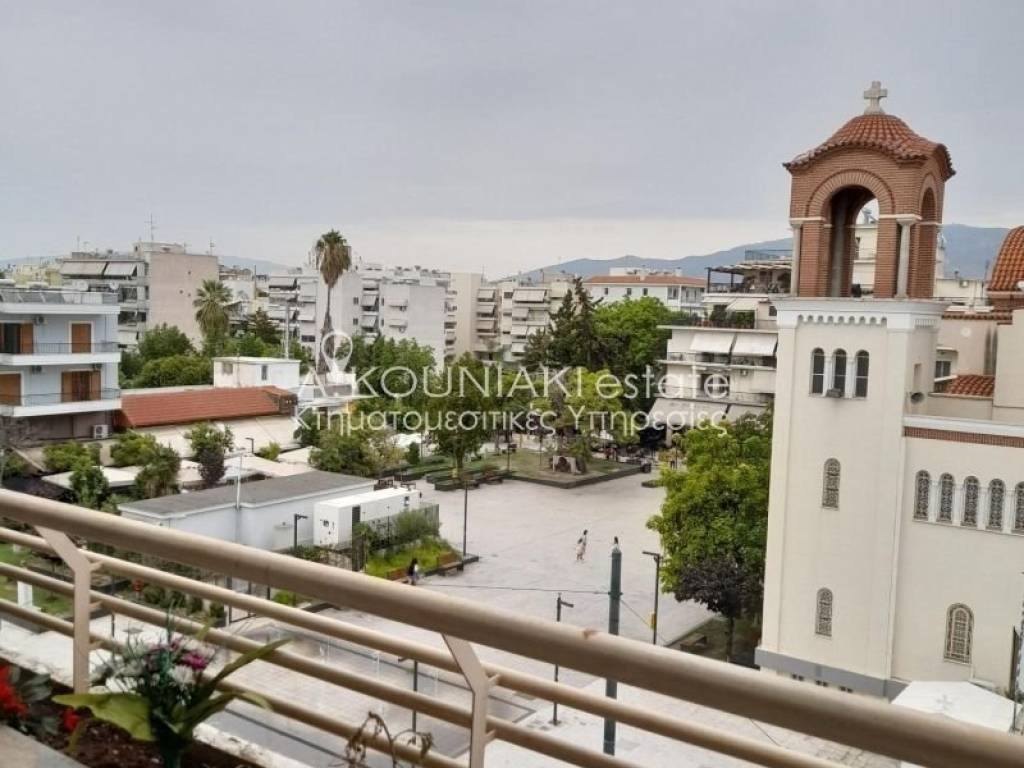 Θέα από μπαλκόνι