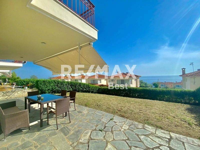 Θέα από μπαλκόνι