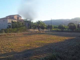 land - οικόπεδο