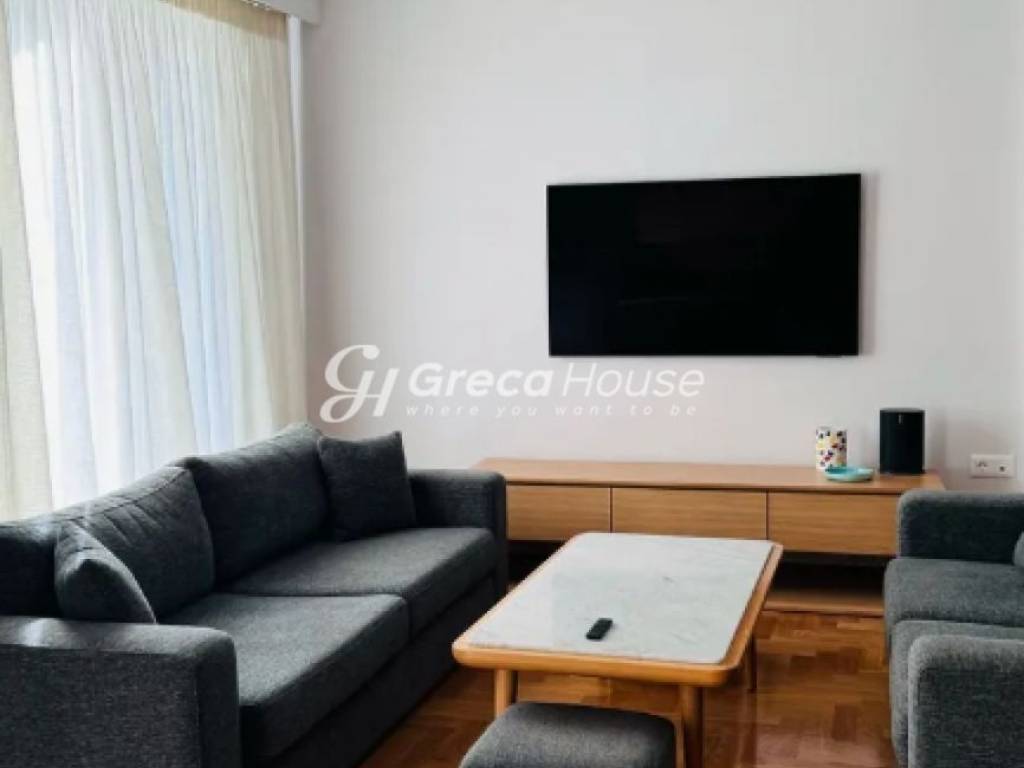 Ανακαινισμένο διαμέρισμα προς πώληση Κολωνάκι