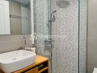 Ανακαινισμένο διαμέρισμα προς πώληση Κολωνάκι