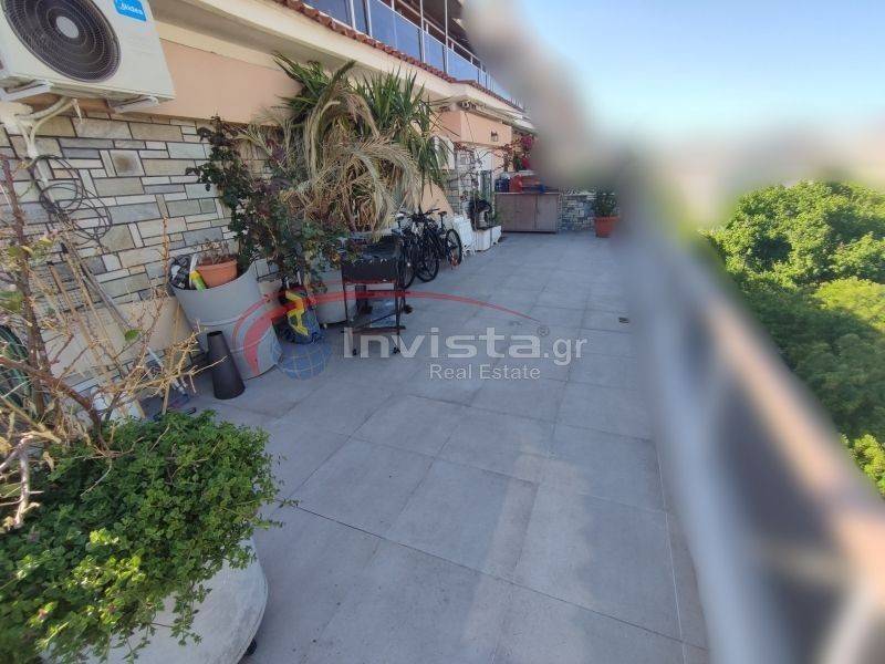 Θέα από μπαλκόνι