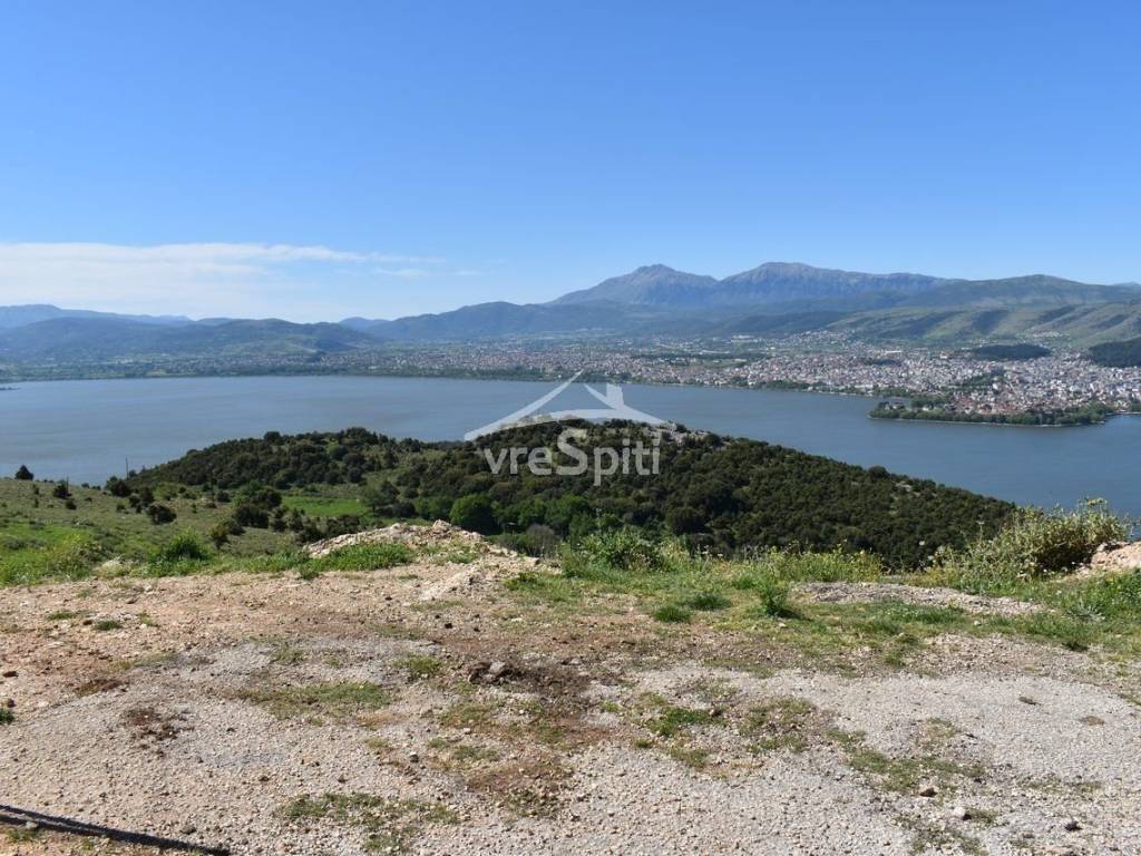 ΑΠΟΨΗ ΑΓΡΟΤΕΜΑΧΙΟΥ