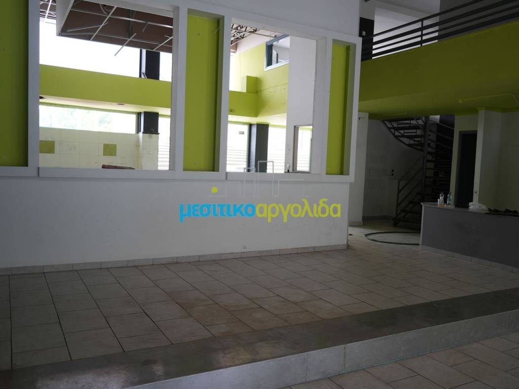 Εσωτερικοι χώροι