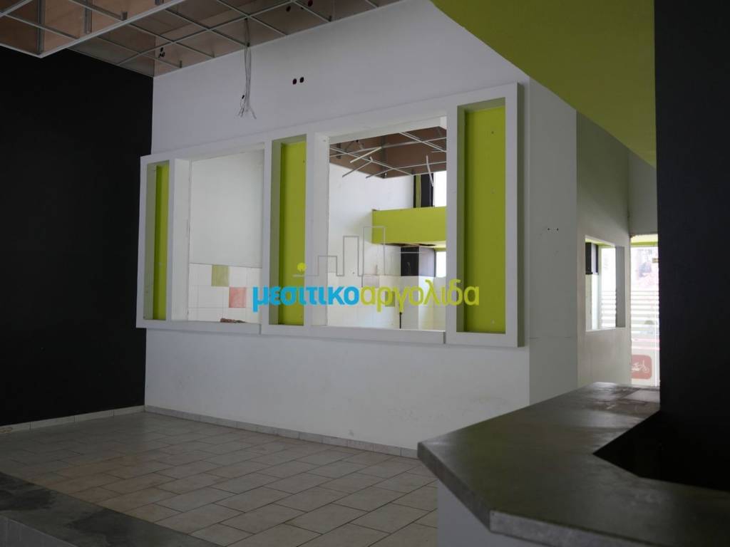 Εσωτερικοι χώροι