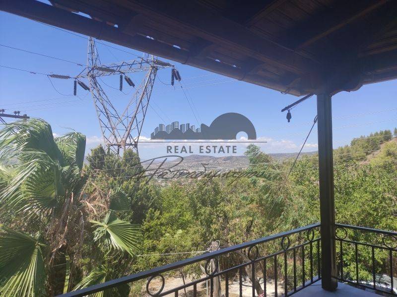 Θέα από μπαλκόνι