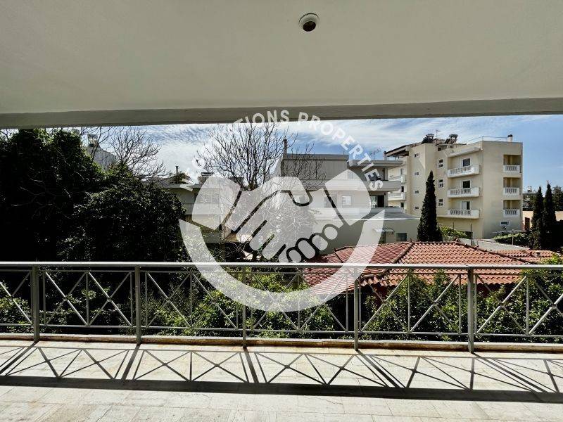 Θέα από μπαλκόνι