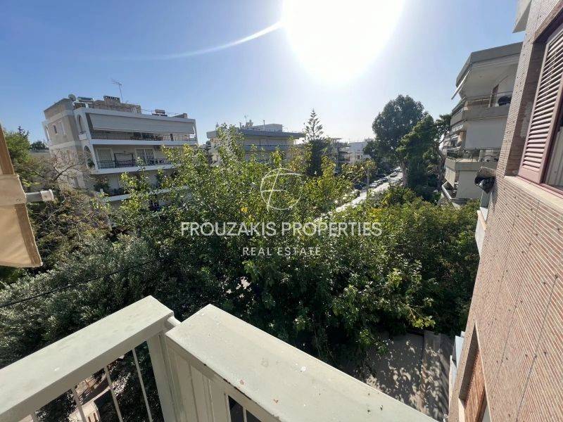 Θέα από μπαλκόνι