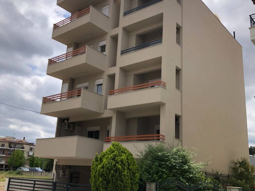 PROSPHATO ERGO TES DOCTOR HOUSE CONSTRACTIONS